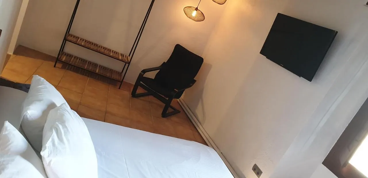 Inn Maspalau Blanes Spain